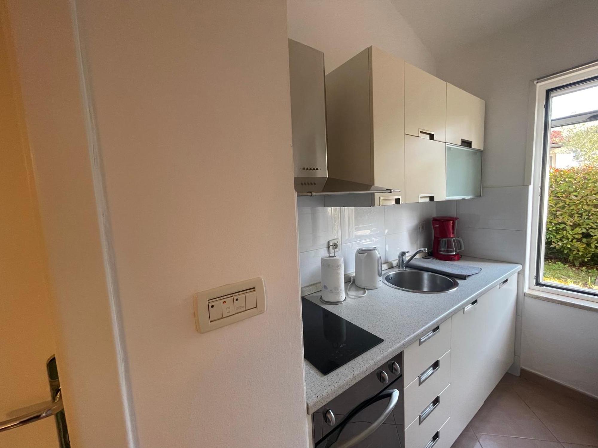 Apartments Bloom Near The Beach بوريتش المظهر الخارجي الصورة